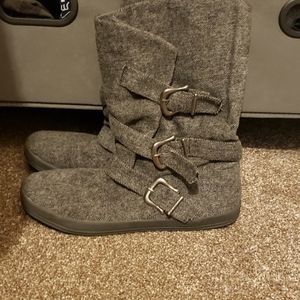 Blowfish sz 11 grey boots